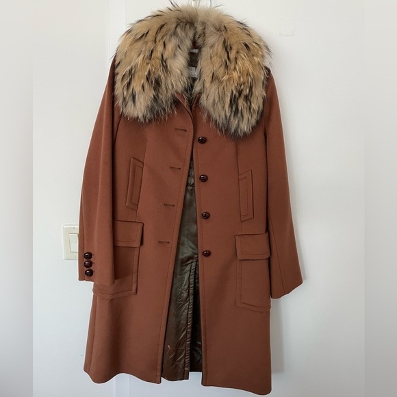 MaxMara Jackets & Blazers - RARE Max Mara Virgin wool fur collar brown coat